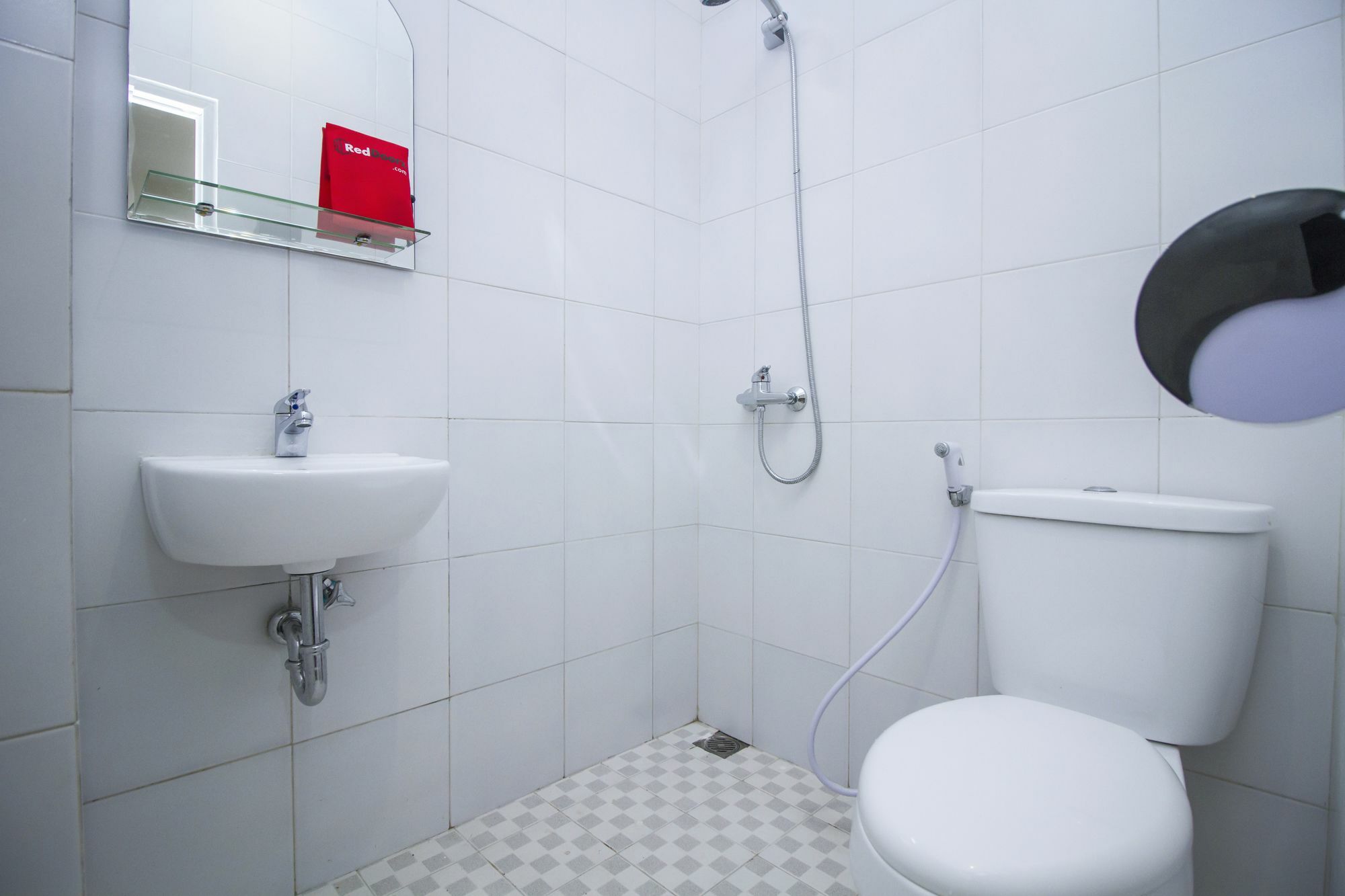 ג'קרטה Urooms Tanah Abang מראה חיצוני תמונה