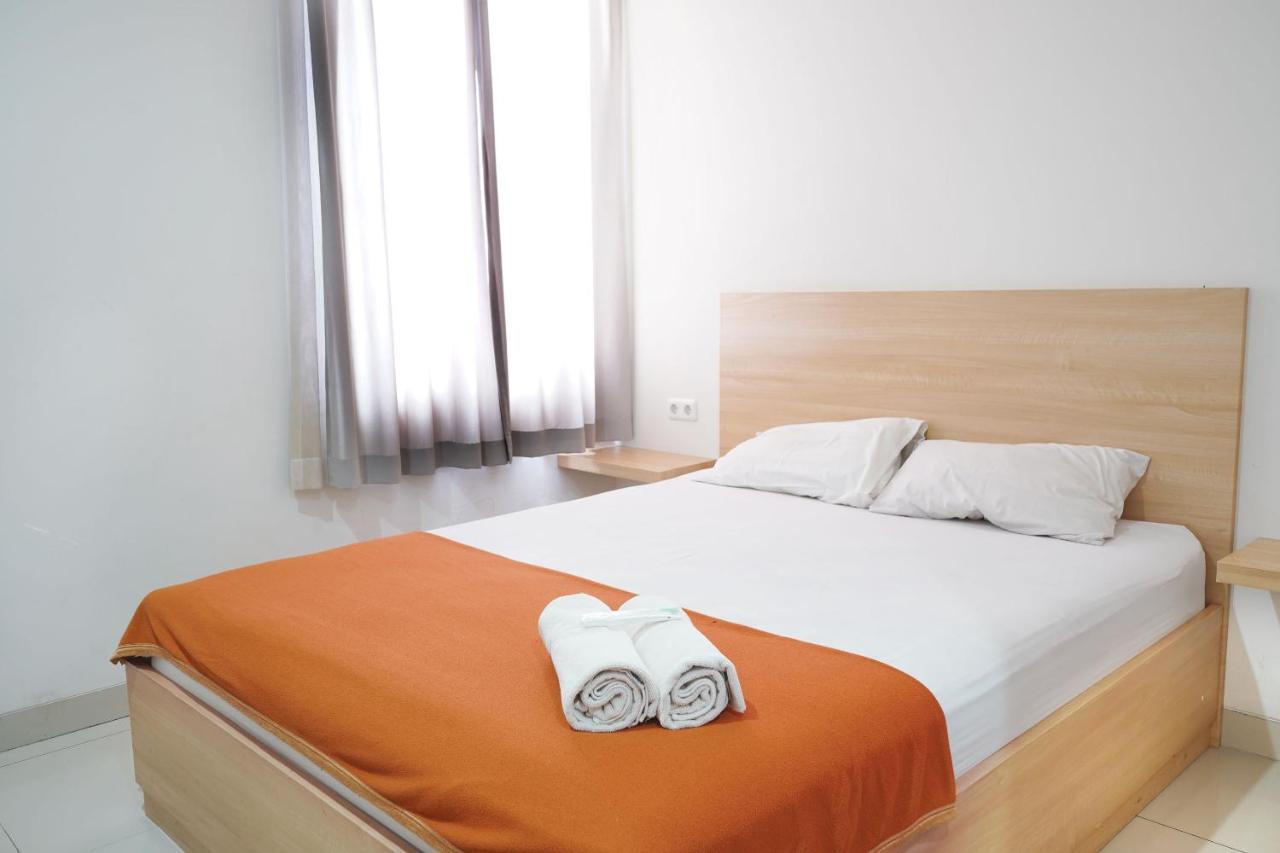 ג'קרטה Urooms Tanah Abang מראה חיצוני תמונה